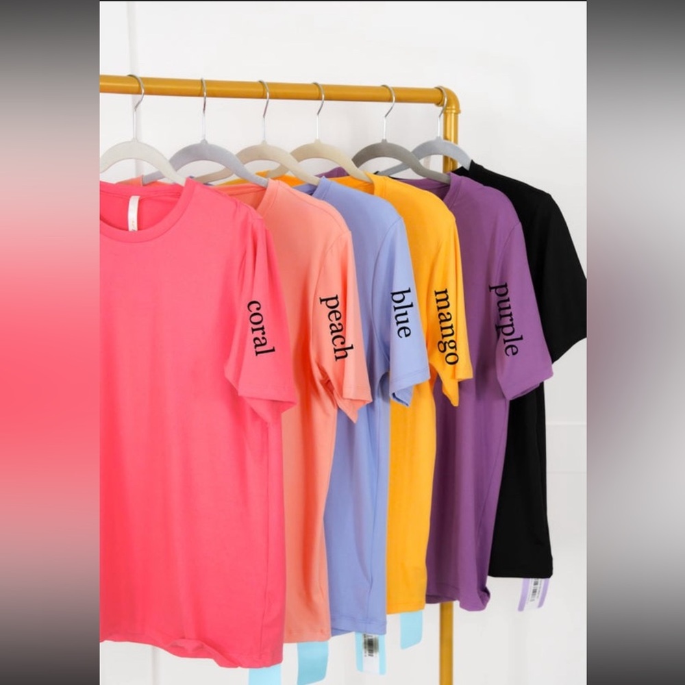 Basic Solid Round Neck Tee - Picture 4 of 8